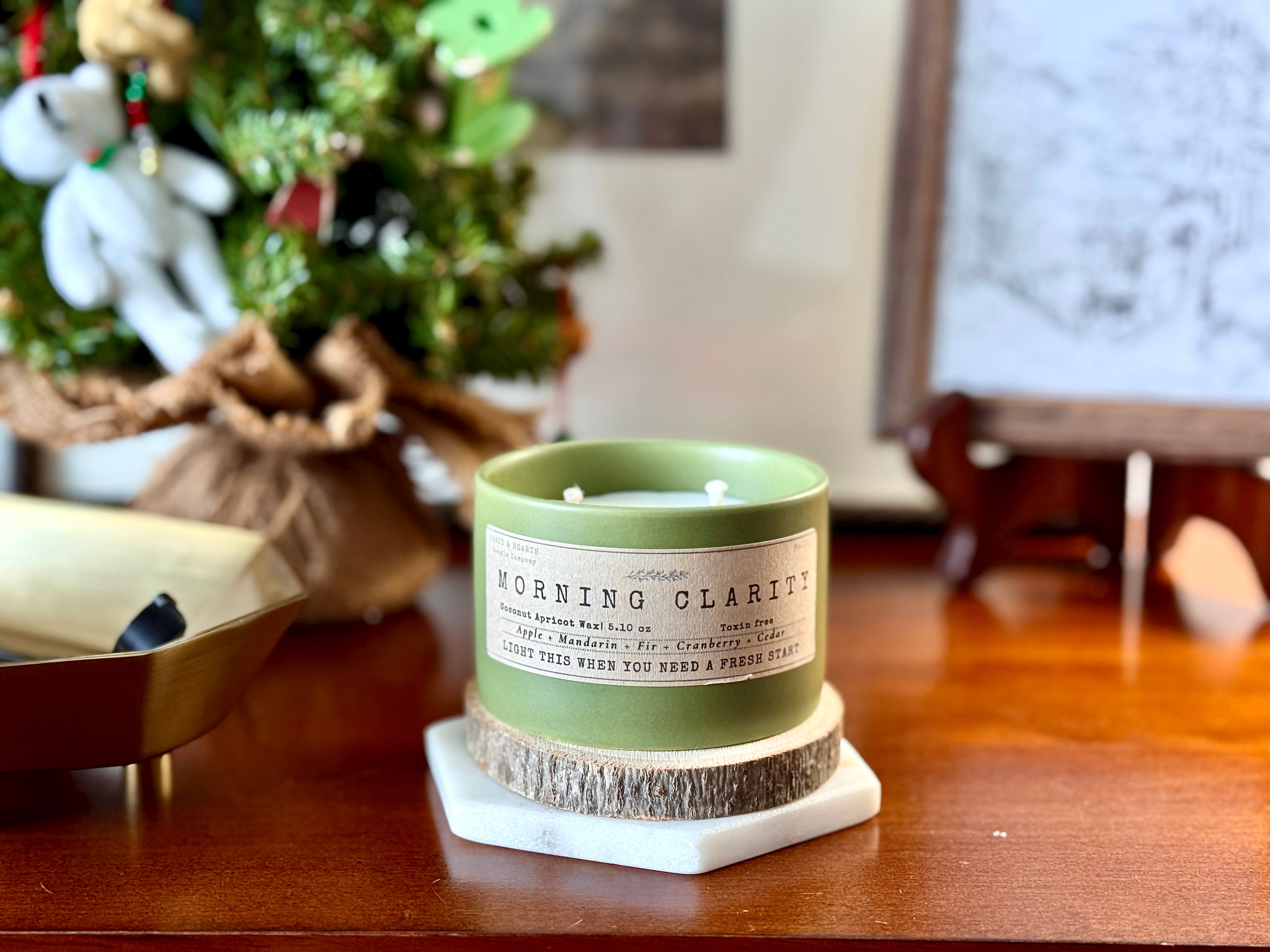 Morning Clarity (Olive Ceramics) - 5.10 oz - Apple + Mandarin + Fir + Cranberry + Cedar