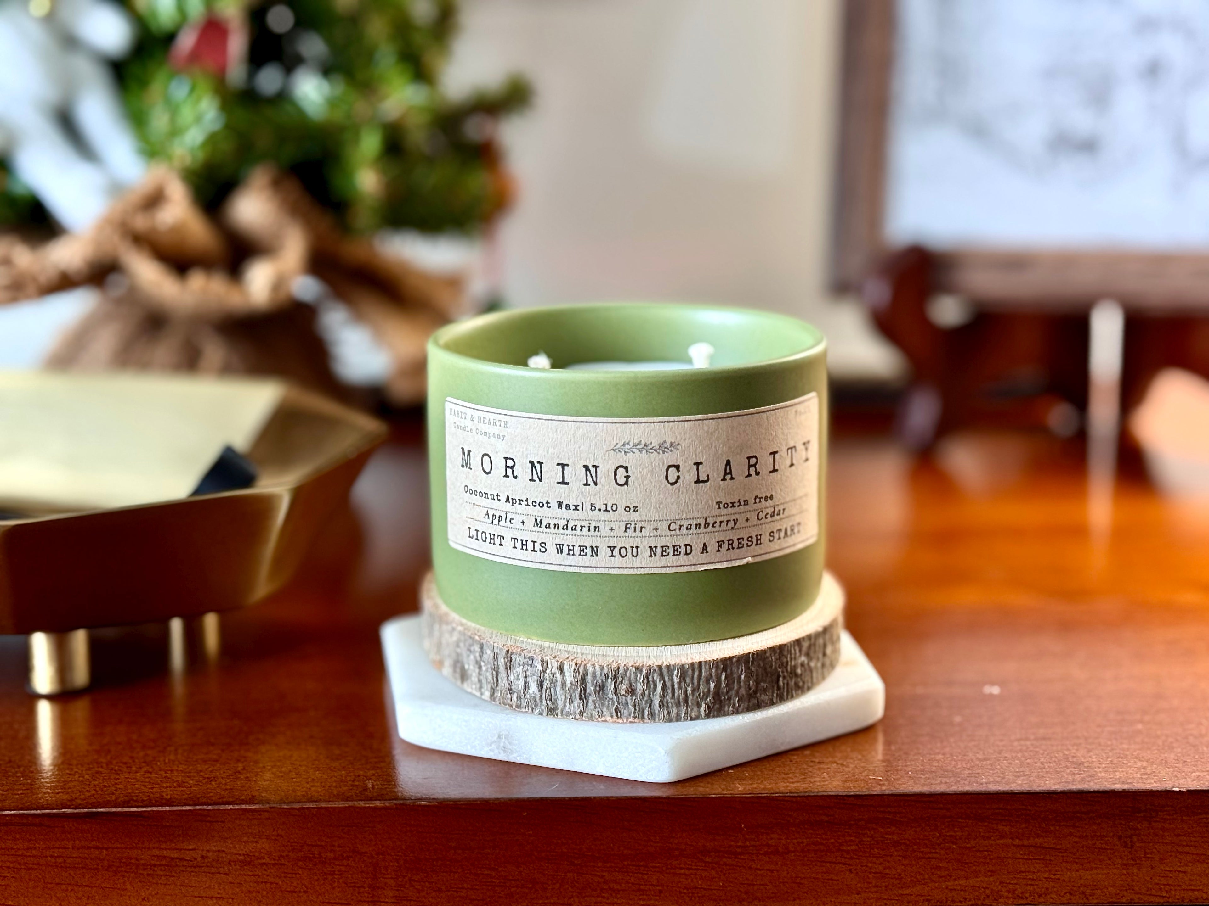 Morning Clarity (Olive Ceramics) - 5.10 oz - Apple + Mandarin + Fir + Cranberry + Cedar